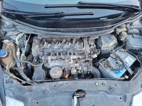 Honda Civic 2.2 Diesel 6ск, снимка 14