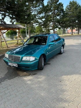 Mercedes-Benz C 200, снимка 8