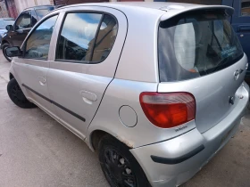 Toyota Yaris 1.0 vvti, снимка 3