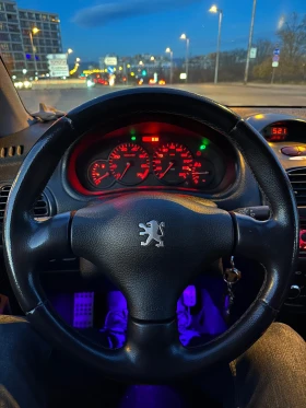 Обява за продажба на Peugeot 206 1.6i 90hp ~4 800 лв. - изображение 5