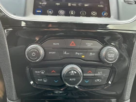 Chrysler 300c * АВТО КРЕДИТ* ЦЕНА ДО БГ * СЕРВИЗНА ИСТОРИЯ *  - 38999 лв. / 19939.87 € - 79151510 15