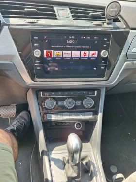 VW Touran - 12900 € / 25230.21 лв. - 83465486 11