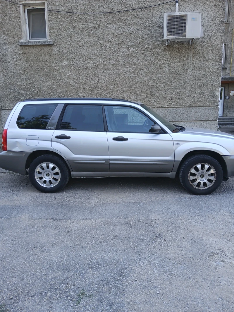 Subaru Forester, снимка 1 - Автомобили и джипове - 47147930