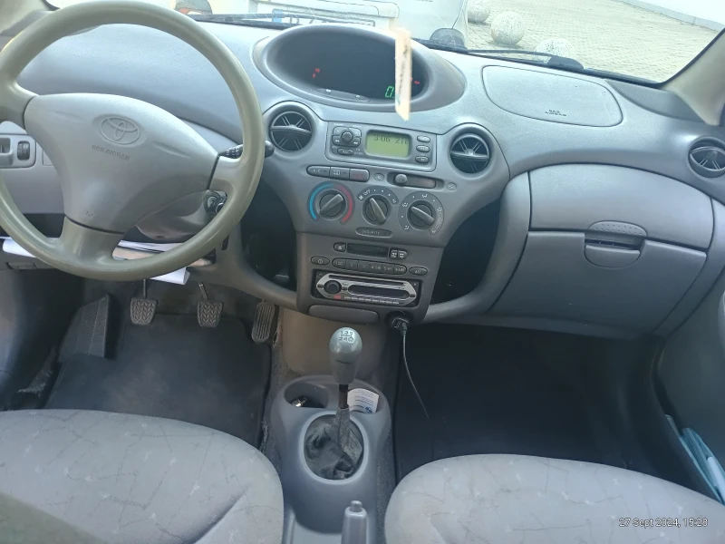 Toyota Yaris, снимка 5 - Автомобили и джипове - 47424133