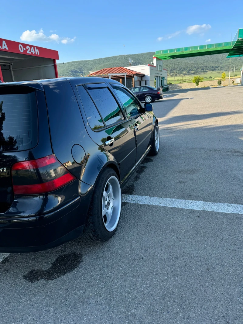 VW Golf, снимка 6 - Автомобили и джипове - 47446603