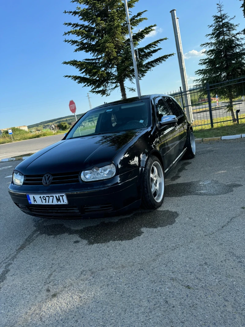 VW Golf, снимка 2 - Автомобили и джипове - 47446603