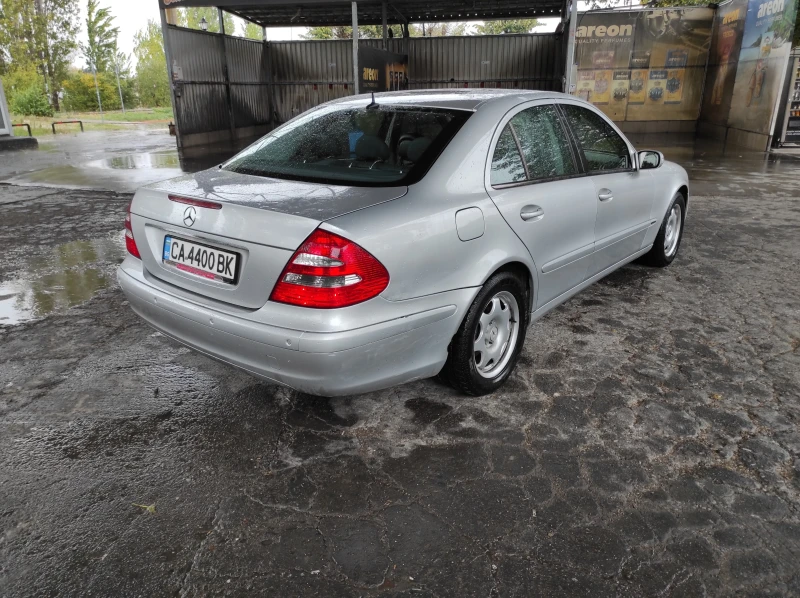 Mercedes-Benz E 200 2.0 ГАЗ, АВТОМАТ , снимка 5 - Автомобили и джипове - 47544740