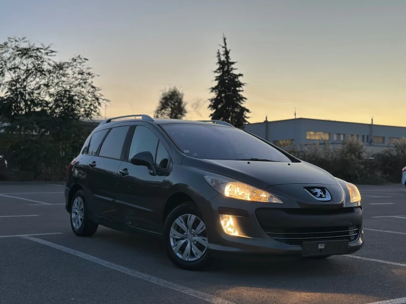 Peugeot 308 SW 1.6 HDi 90 кс Panorama , снимка 1 - Автомобили и джипове - 48022879