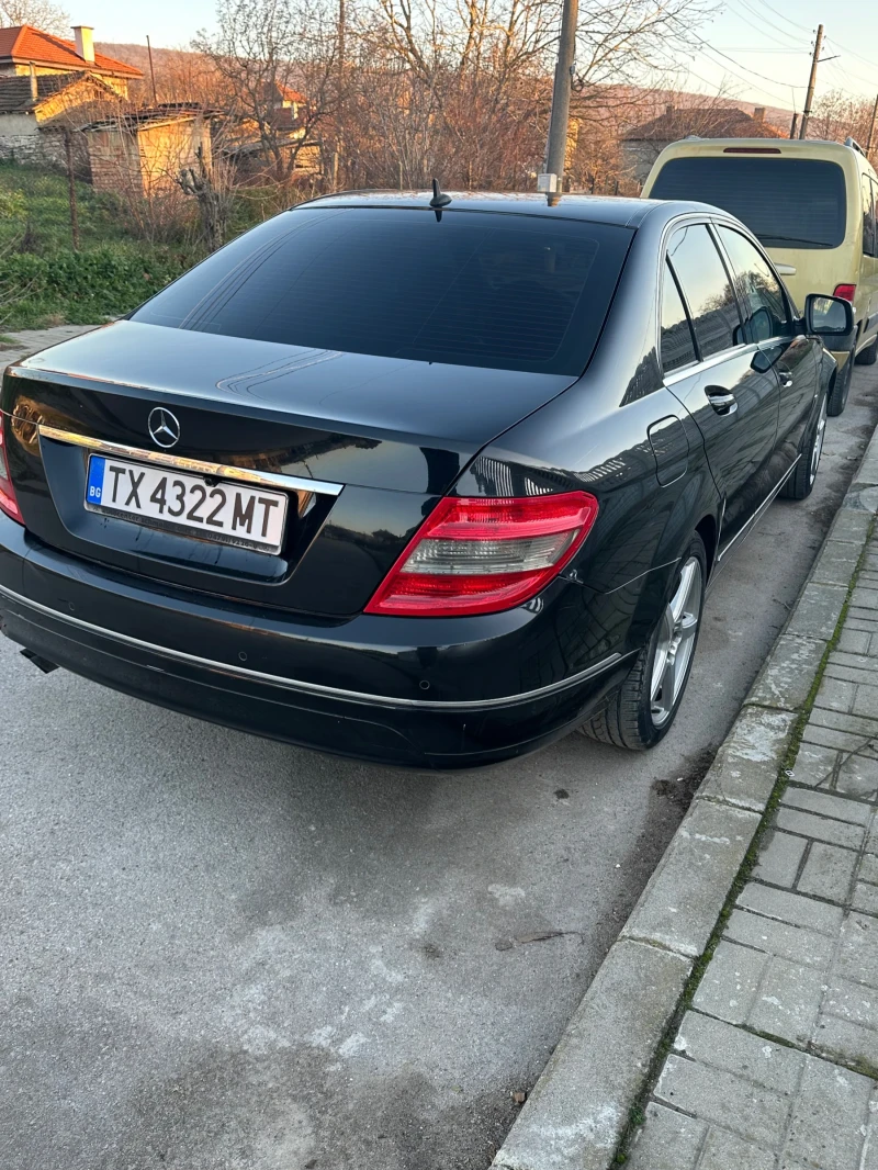 Mercedes-Benz C 200 Avantgarde, снимка 4 - Автомобили и джипове - 48556060