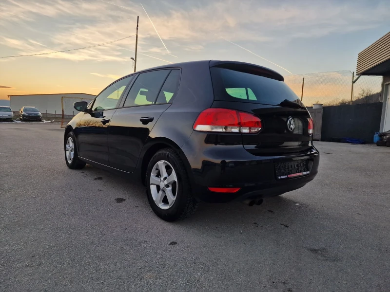 VW Golf 2.0TDI, снимка 4 - Автомобили и джипове - 48561112