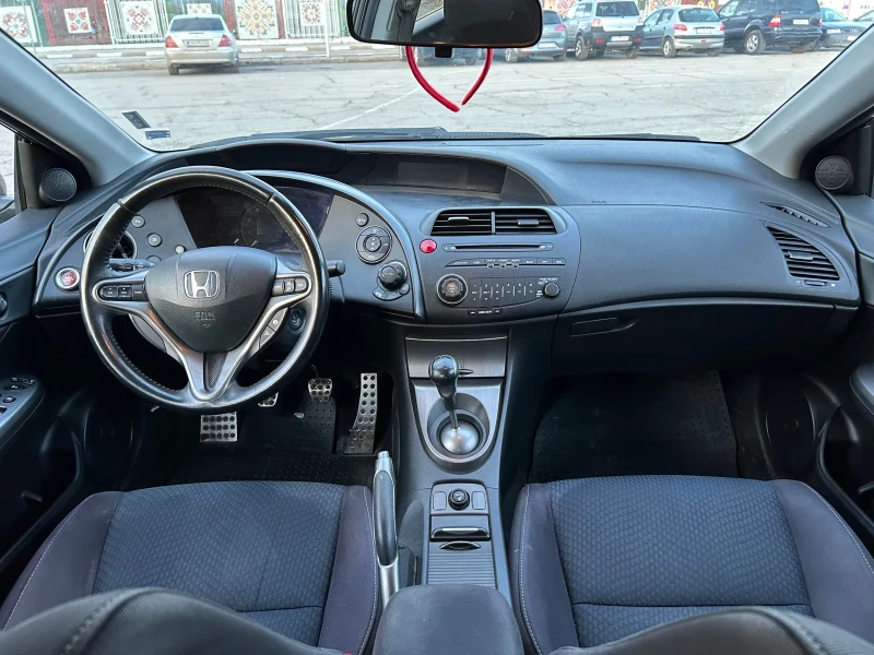 Honda Civic 1.4 FACELIFT , снимка 11 - Автомобили и джипове - 48923559