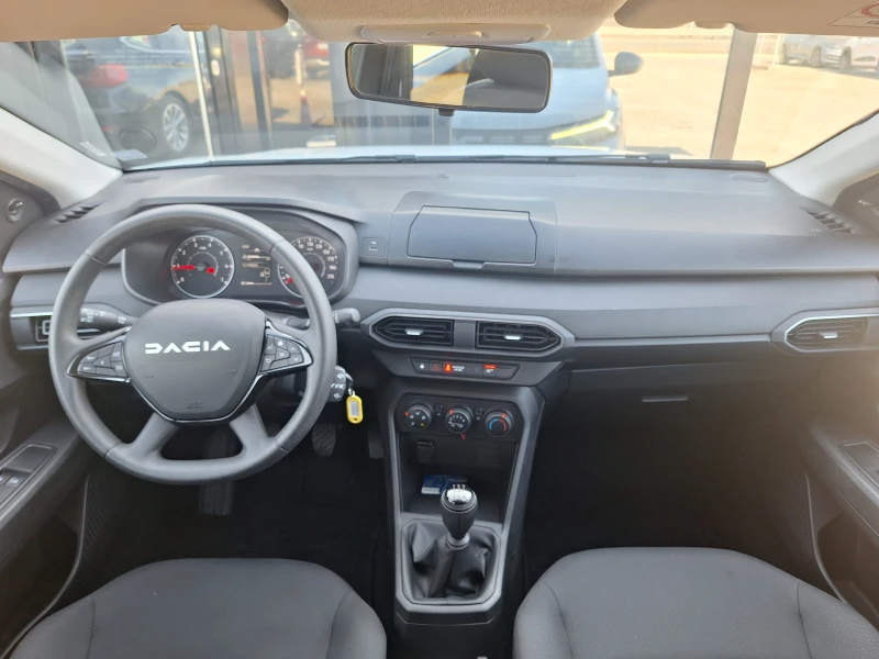 Dacia Sandero 65 к.с., снимка 11 - Автомобили и джипове - 49207103