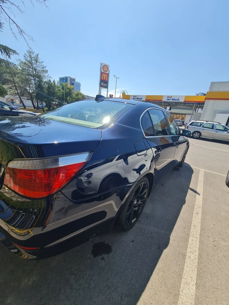 BMW 525 XI БЕНЗИН/ГАЗ, снимка 3 - Автомобили и джипове - 52438418