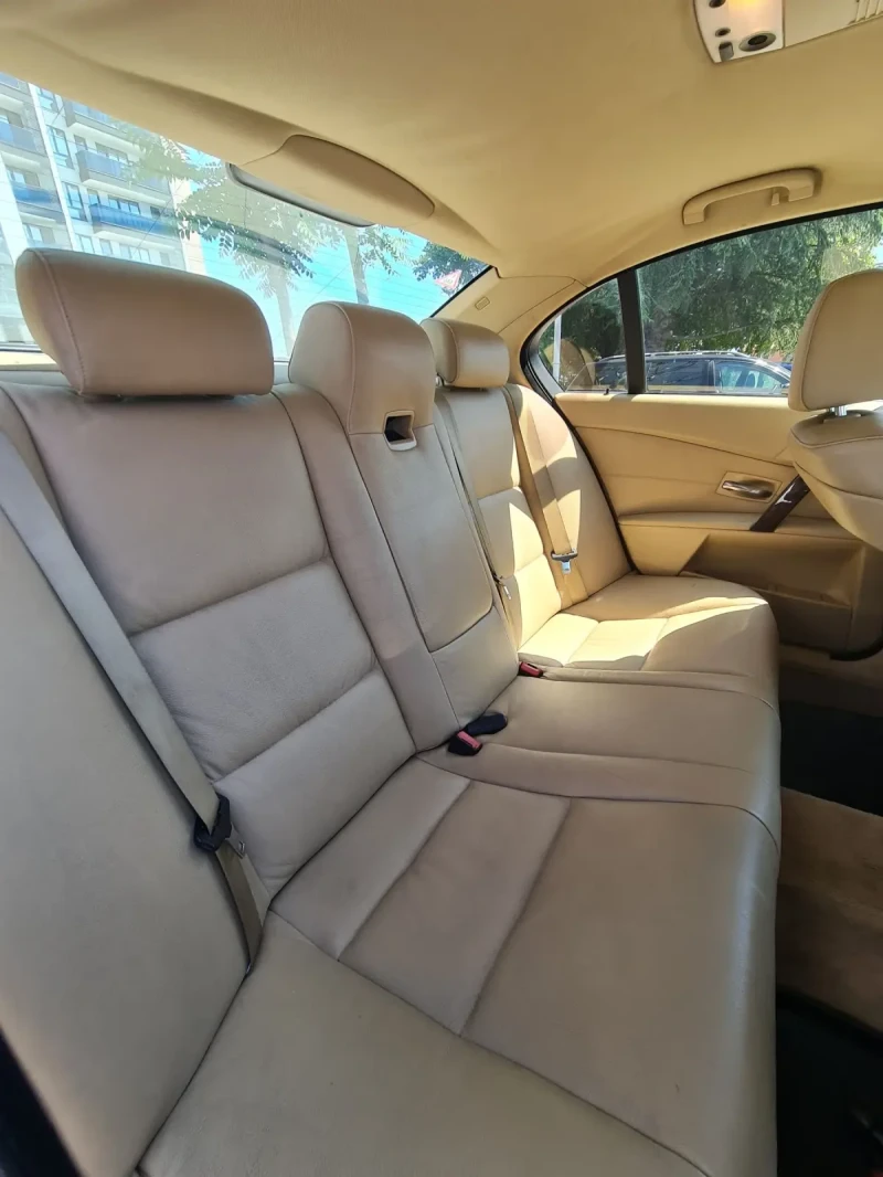 BMW 525 XI БЕНЗИН/ГАЗ, снимка 8 - Автомобили и джипове - 52438418