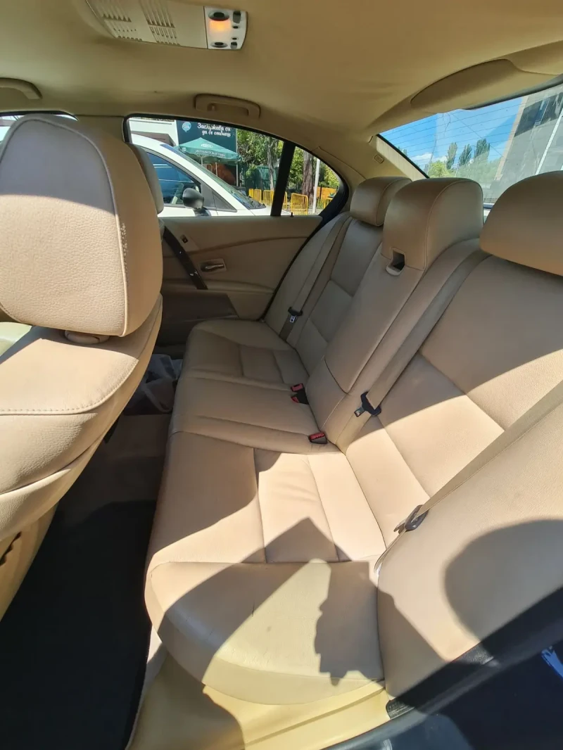 BMW 525 XI БЕНЗИН/ГАЗ, снимка 9 - Автомобили и джипове - 52438418