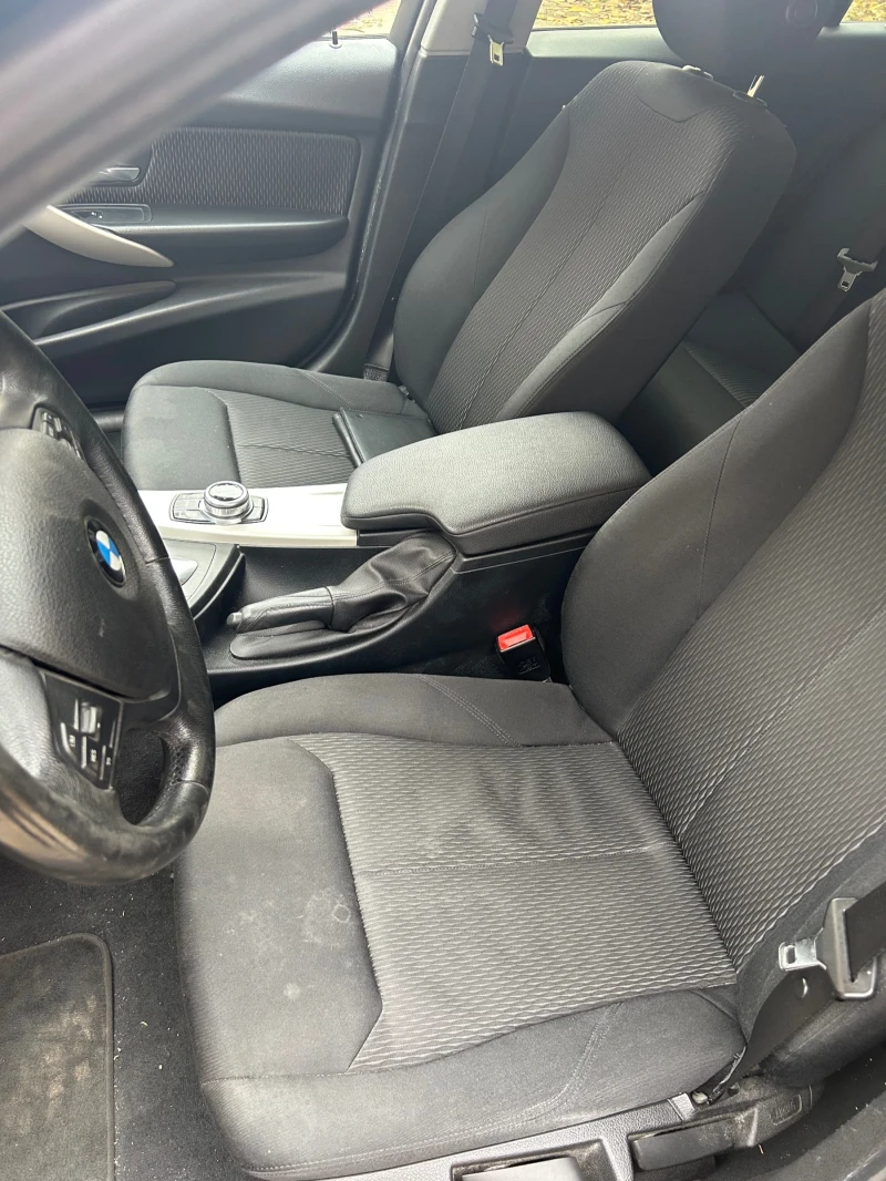 BMW 320 2.0 XDRIVE 190 к.с., снимка 8 - Автомобили и джипове - 52487546