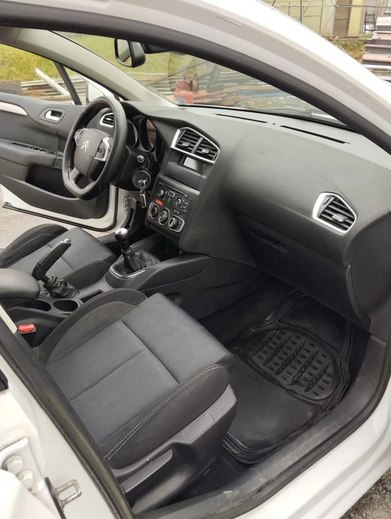 Citroen C4, снимка 7 - Автомобили и джипове - 52340499