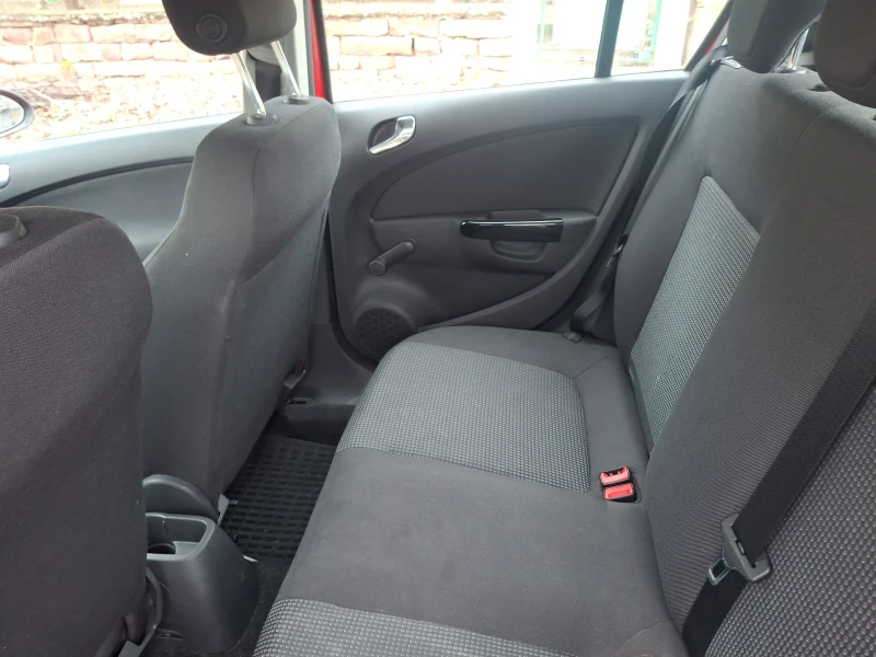 Opel Corsa 1.0i.95000км., снимка 8 - Автомобили и джипове - 53275965
