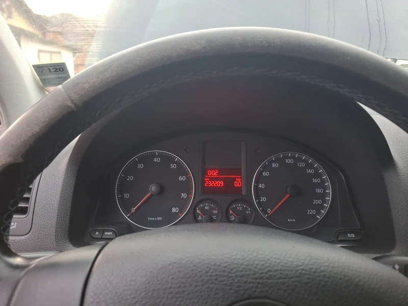 VW Golf 1.4i klim.стария мотор, снимка 7 - Автомобили и джипове - 53275965