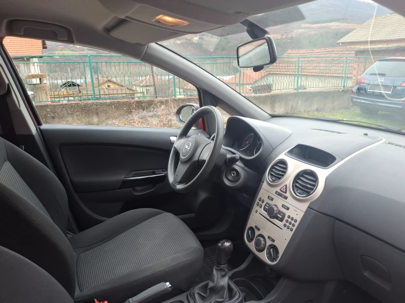 Opel Corsa 1.0i.95000км., снимка 15 - Автомобили и джипове - 53275965