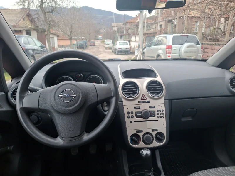 Opel Corsa 1.0i.95000км., снимка 16 - Автомобили и джипове - 53275965