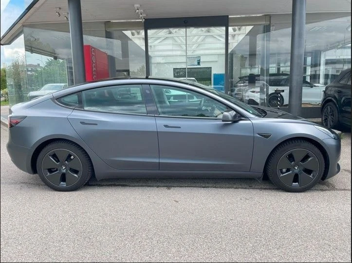 Tesla Model 3 MY22 Grey-Carbon, снимка 4 - Автомобили и джипове - 45823795