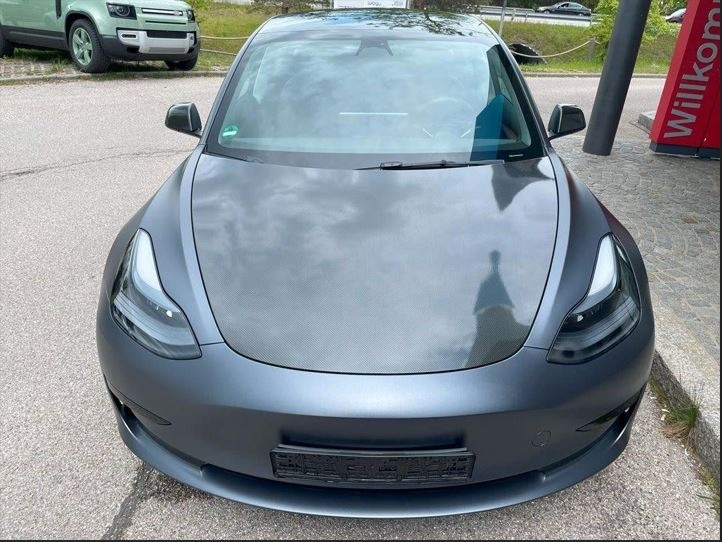 Tesla Model 3 MY22 Grey-Carbon, снимка 1 - Автомобили и джипове - 45823795