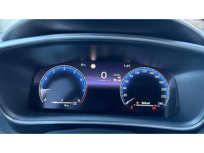 Toyota Corolla SDN 1.5 6MT EXECUTIVE - НОВА, снимка 14 - Автомобили и джипове - 53123381