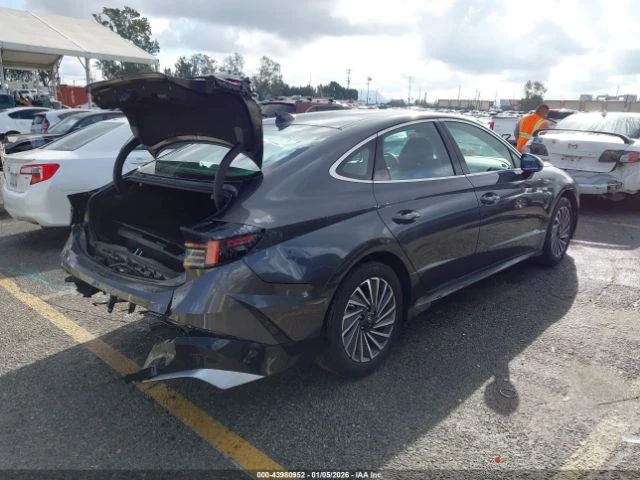 Hyundai Sonata HYBRID SEL, снимка 6 - Автомобили и джипове - 53736818