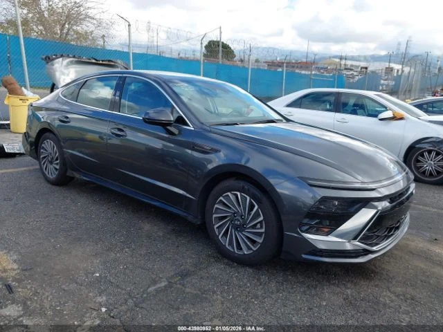 Hyundai Sonata HYBRID SEL, снимка 3 - Автомобили и джипове - 53736818