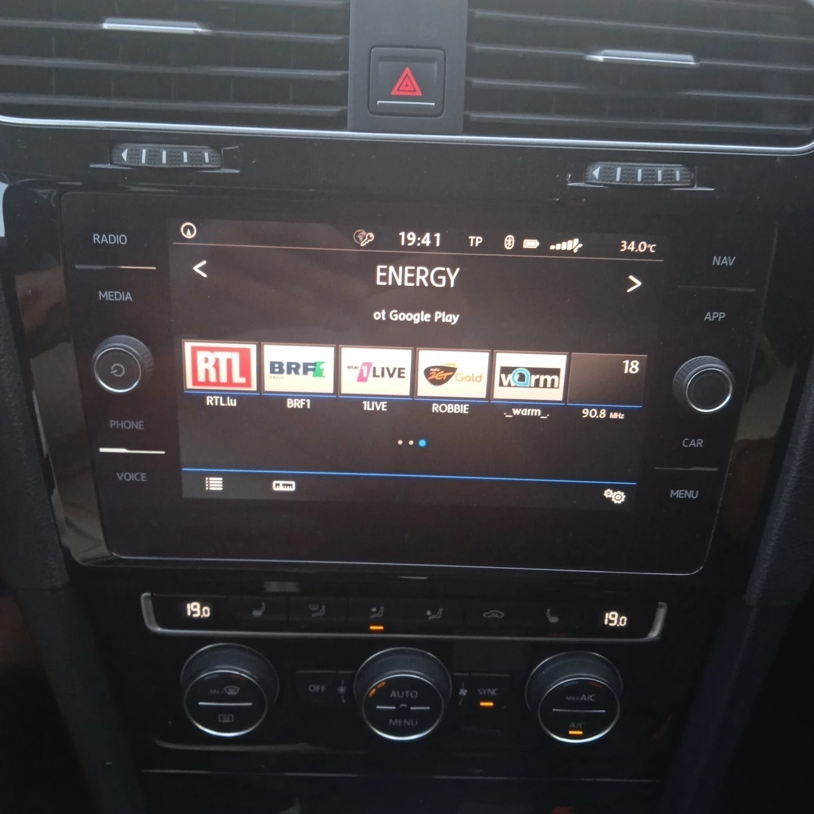 VW Golf 1.6 TDI | Mobile.bg   15