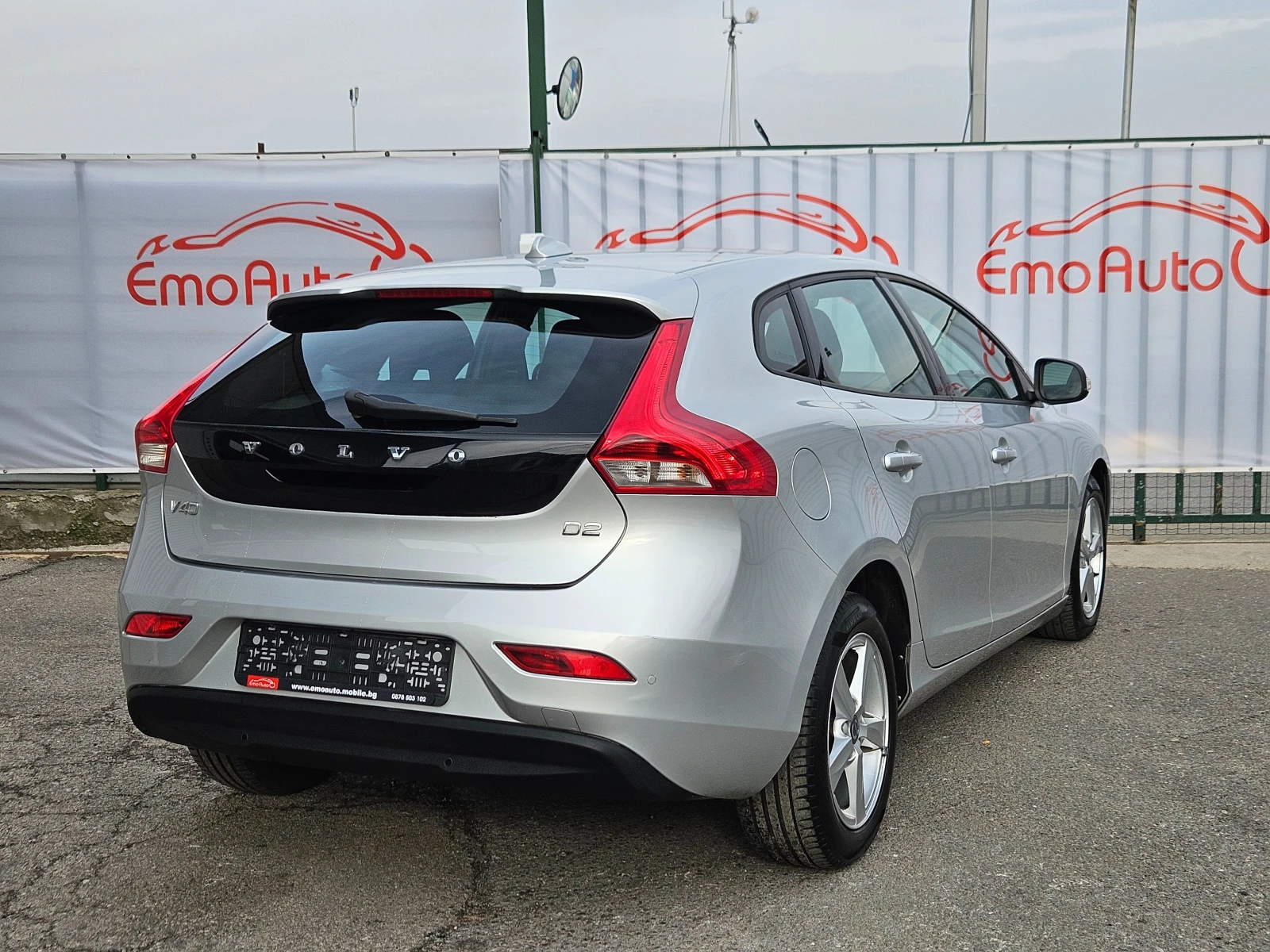 Volvo V40 1.6D/D2/114k.c/6ск/LED/ACC/БЛУТУТ/EURO 5B/ТОП - изображение 3