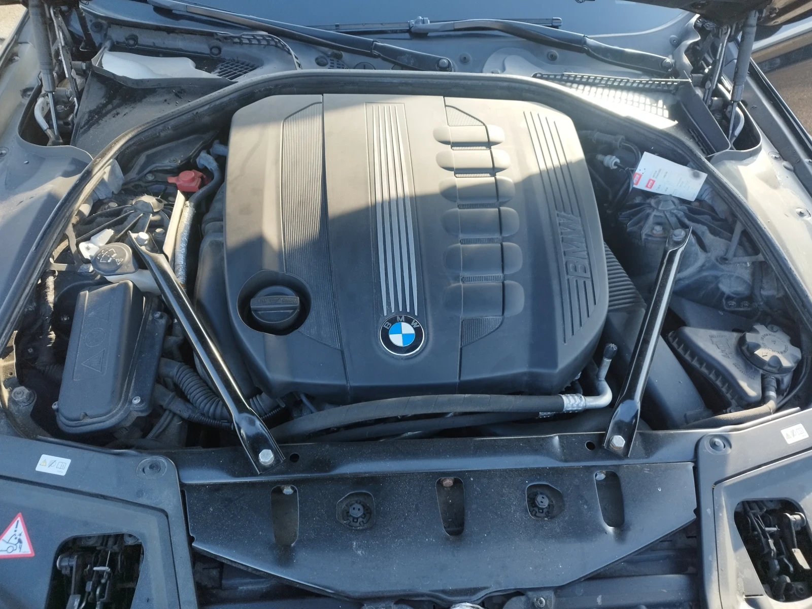 BMW 525 3000 - изображение 9