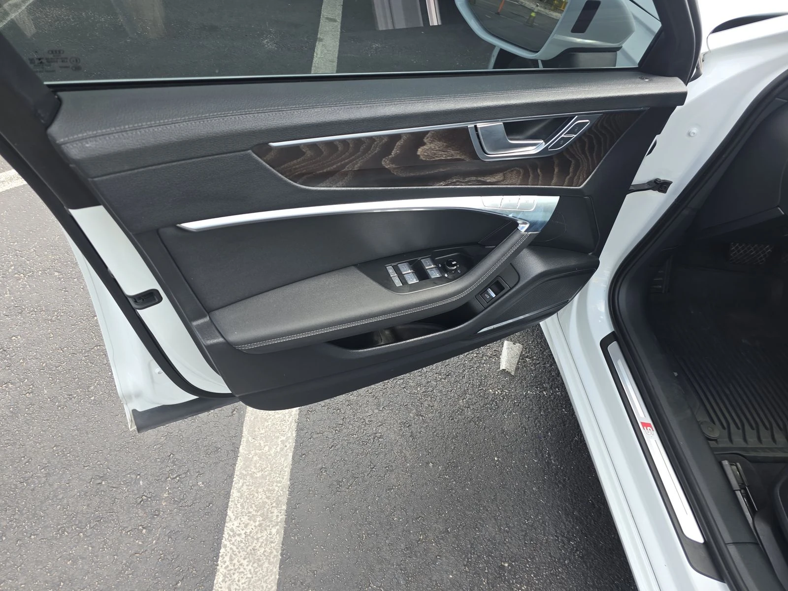 Audi A6 Matrix* Bang&Olufsen 3D* Дистроник* 360* Пано*  - изображение 7