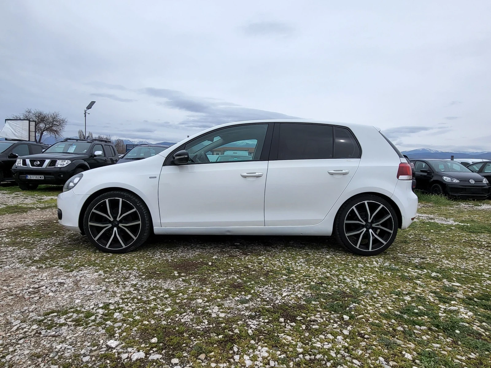 VW Golf 1.6 TDI MATCH - изображение 3
