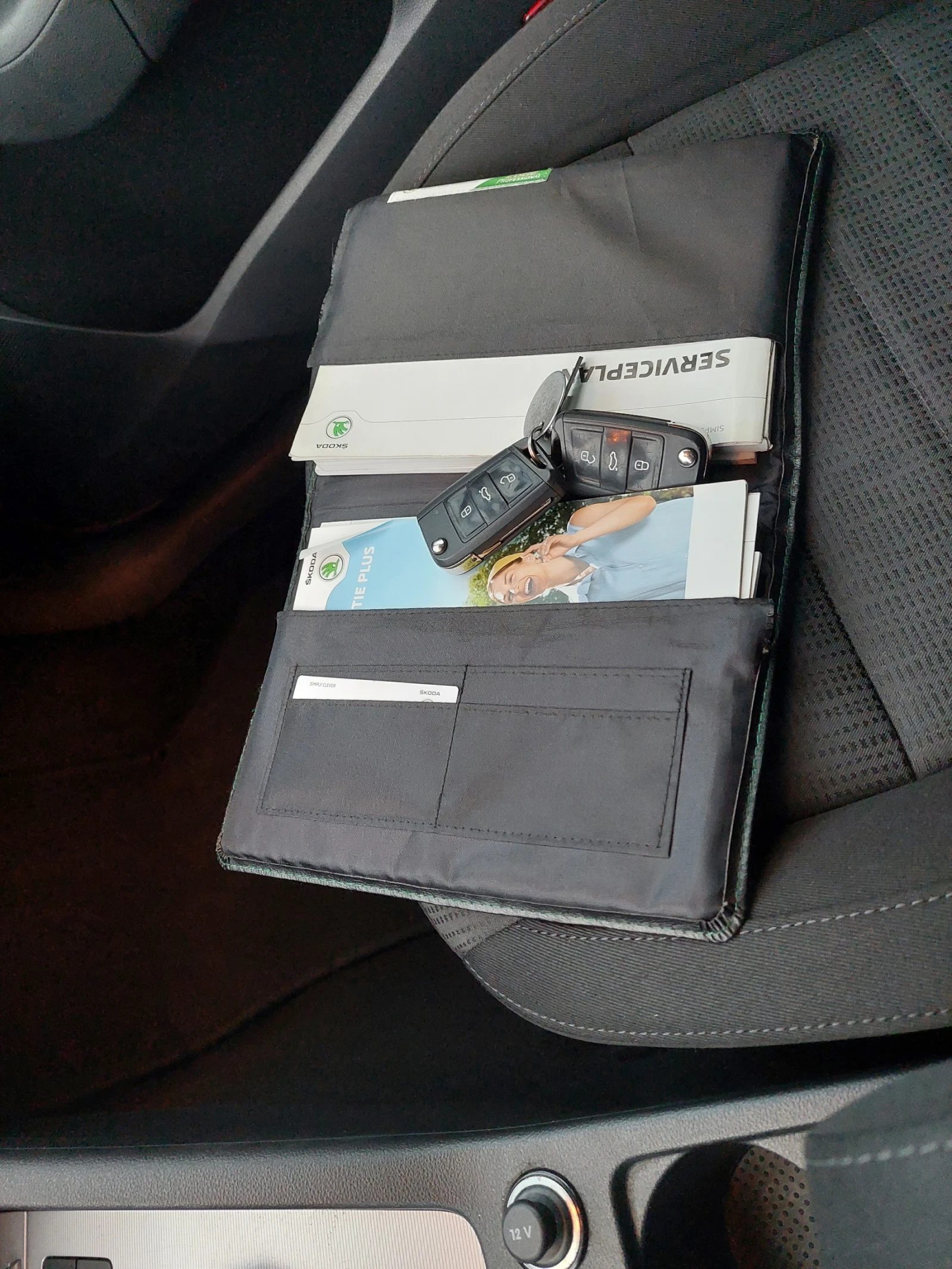 Skoda Octavia 1.6ТDI 4X4 - изображение 10