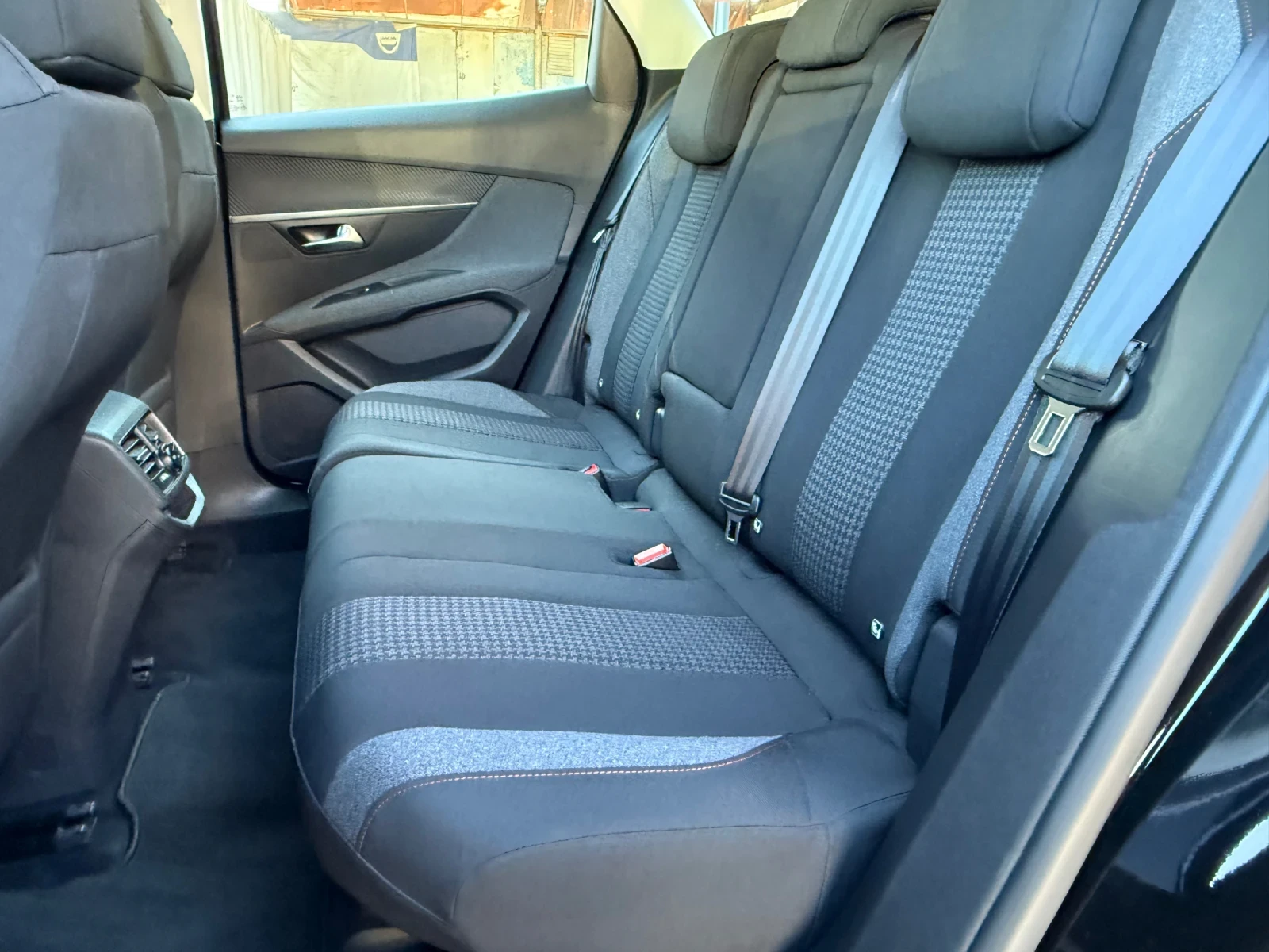 Peugeot 3008 1.5 BlueHDI 130ps DIGITAL , СОБСТВЕН ЛИЗИНГ/БАРТЕР - изображение 10