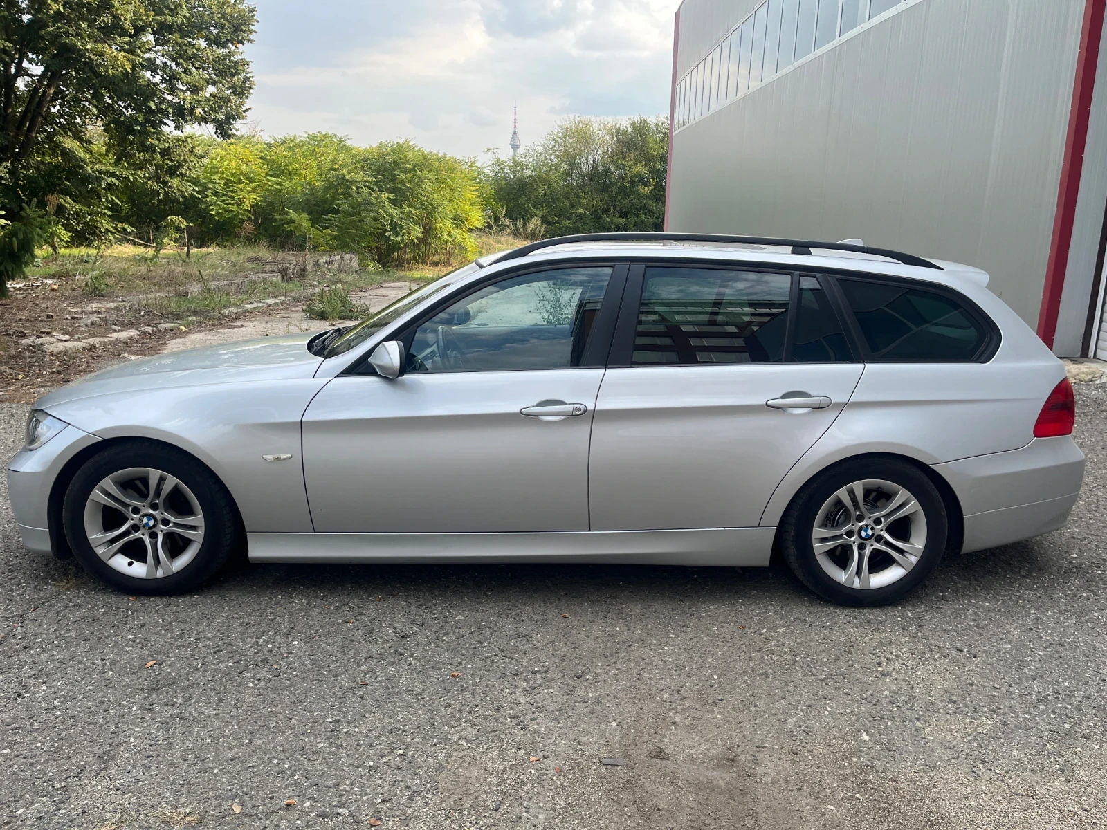 BMW 320 320 - изображение 8