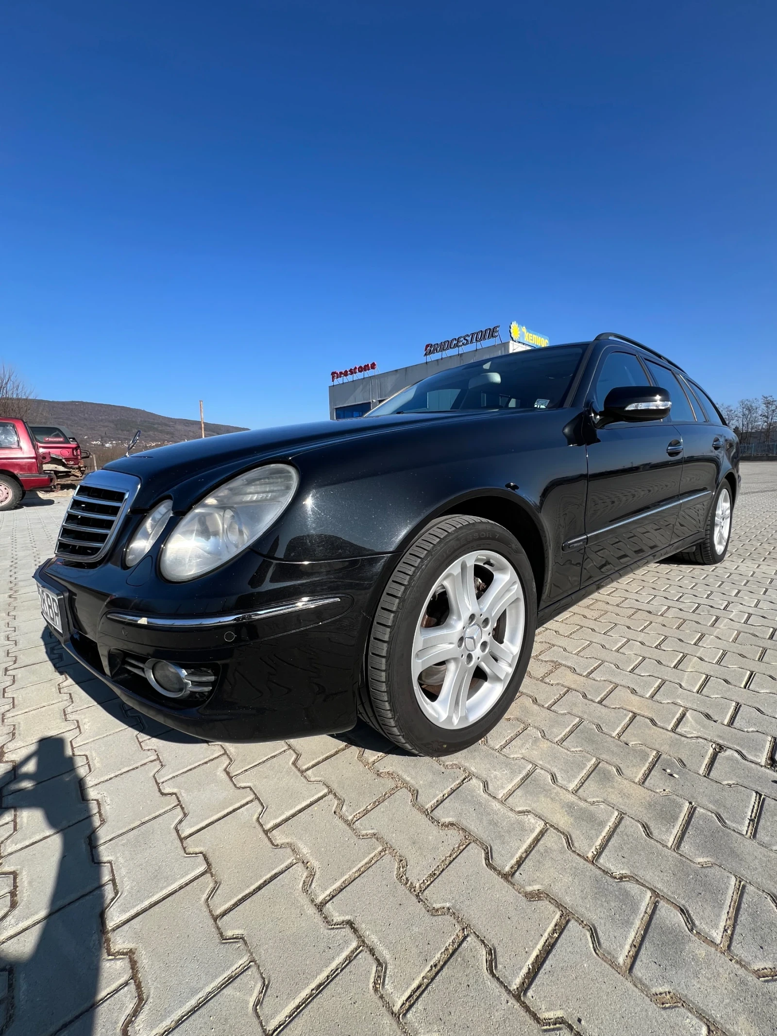 Mercedes-Benz E 350  - изображение 3