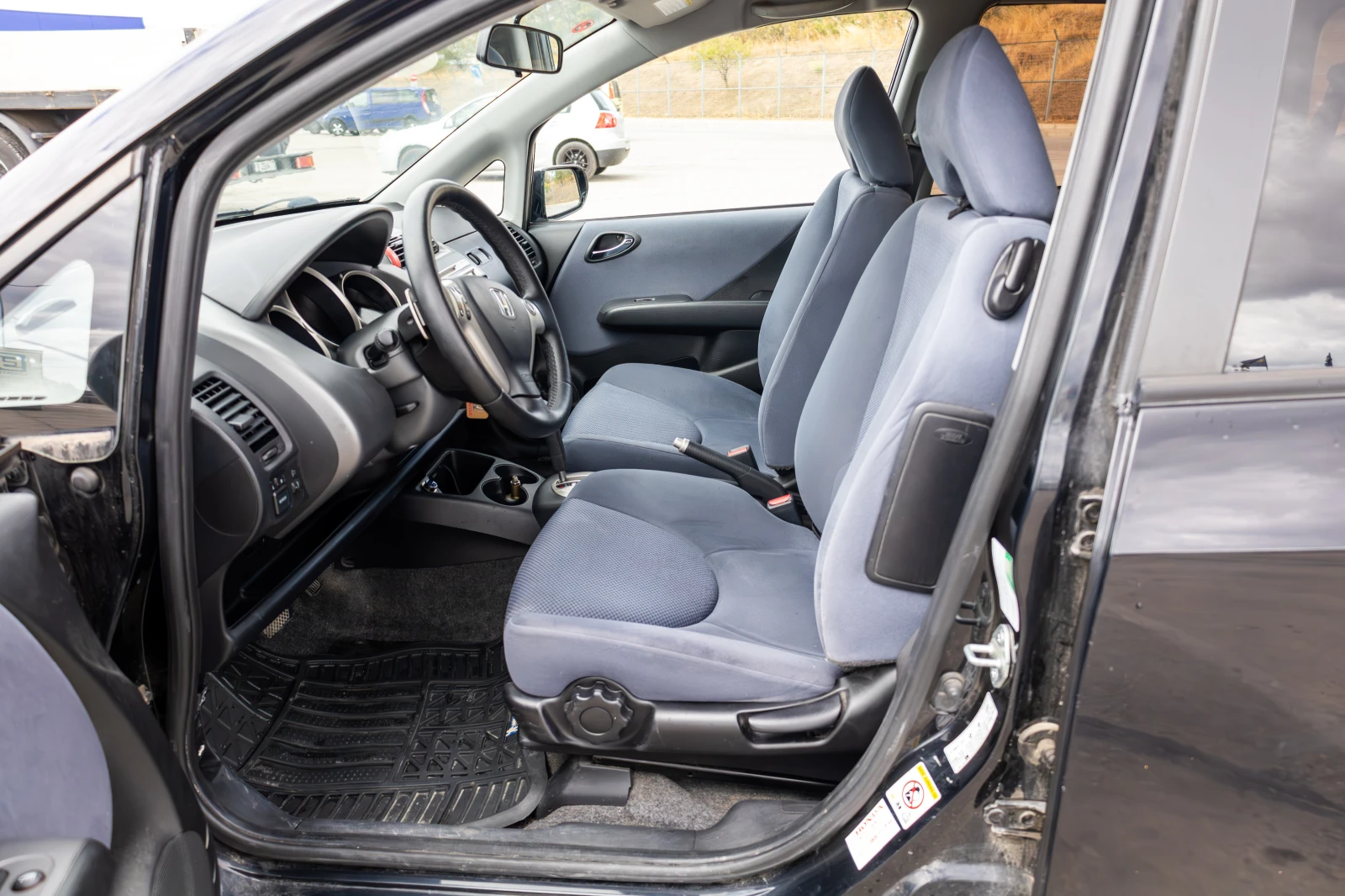 Honda Jazz  - изображение 8