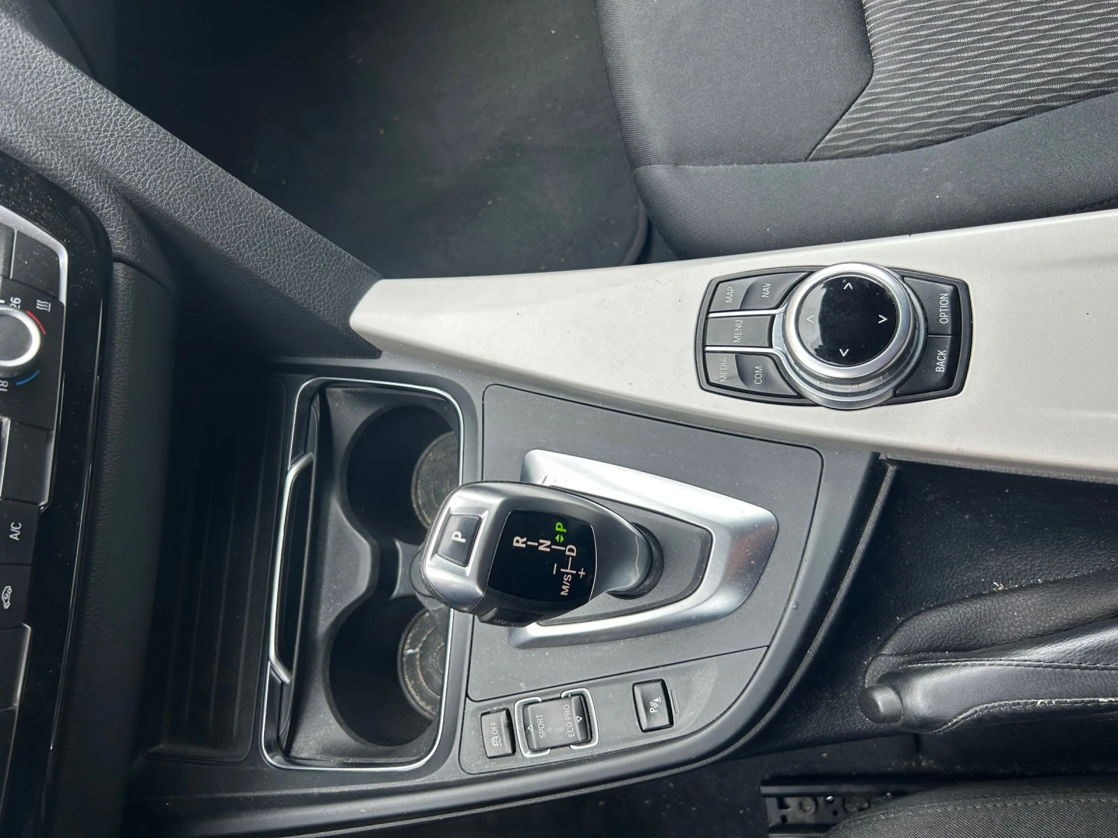 BMW 320 2.0 XDRIVE 190 к.с. | Mobile.bg — изображение 9