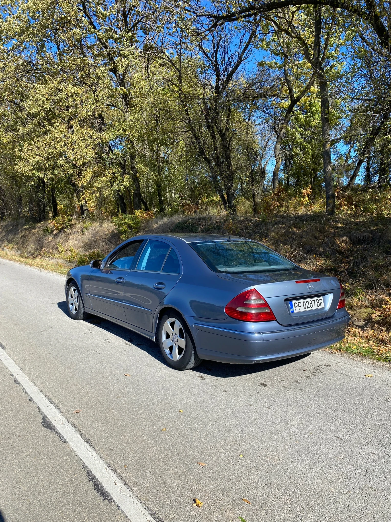 Mercedes-Benz E 320  - изображение 2