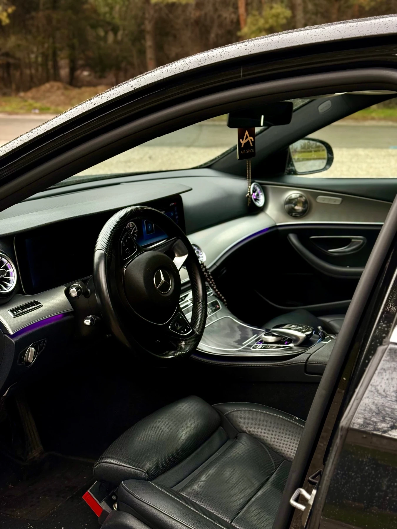 Mercedes-Benz E 350 AMG PANORAMA DISTRONIC 360  DIGITAL PODGREV/OBDUH - изображение 8