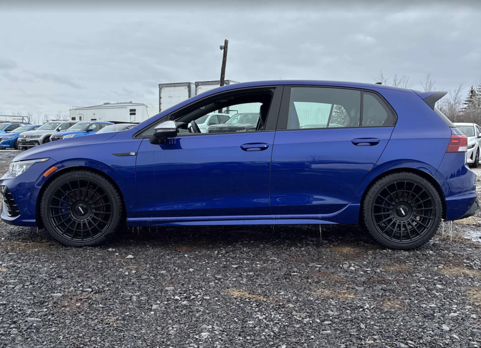 VW Golf R DSG AWD 2.0T* Keyless* NAVI* Кожа* Подгрев* Prem, снимка 2 - Автомобили и джипове - 53885592