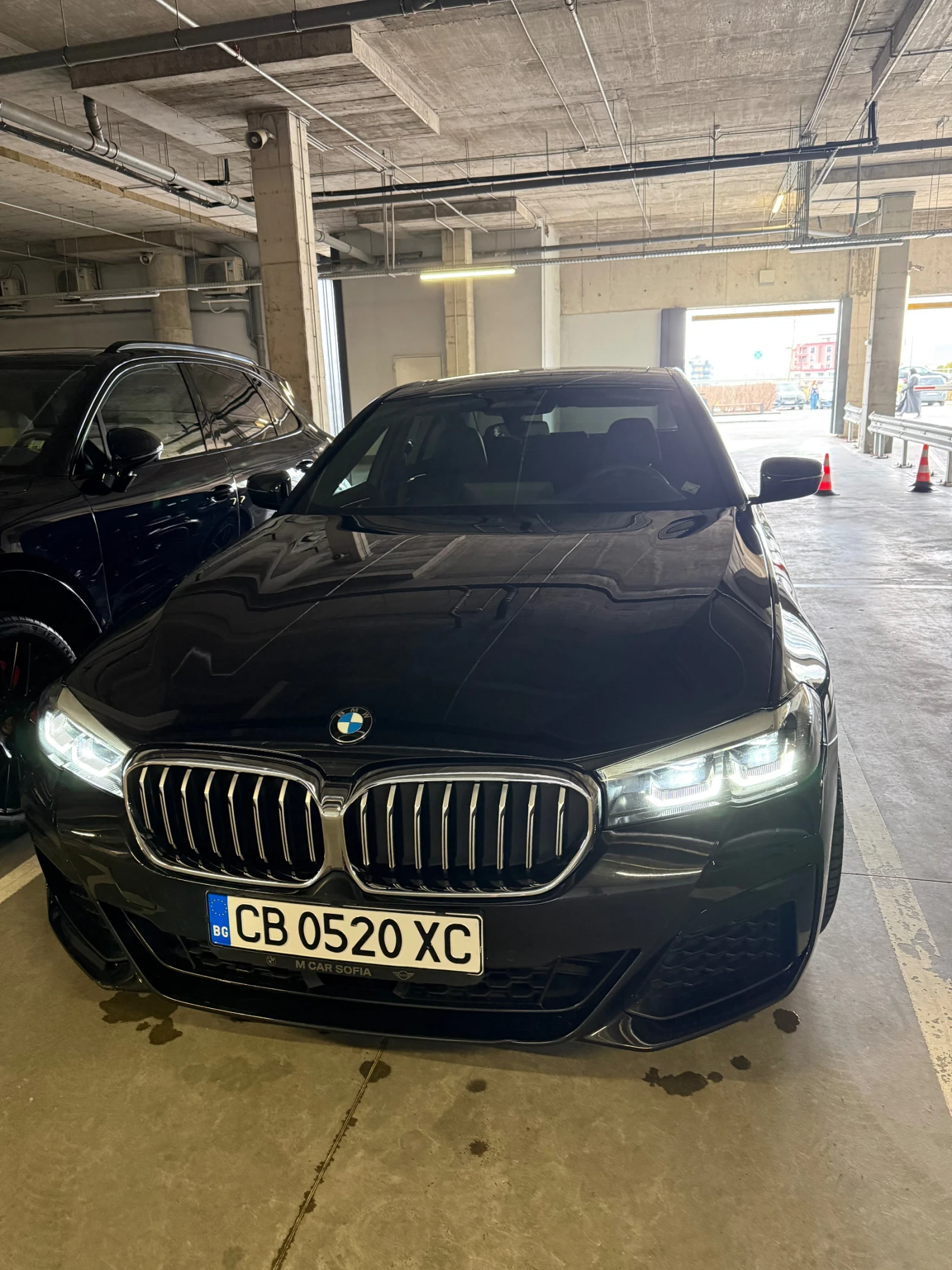 BMW 530 I Xdrive, M пакет, Luxury Line, Shadow Line