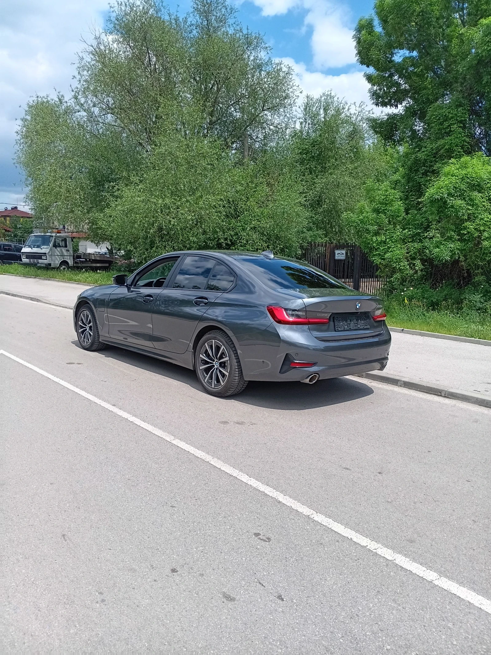 BMW 330, снимка 5 - Автомобили и джипове - 54019654