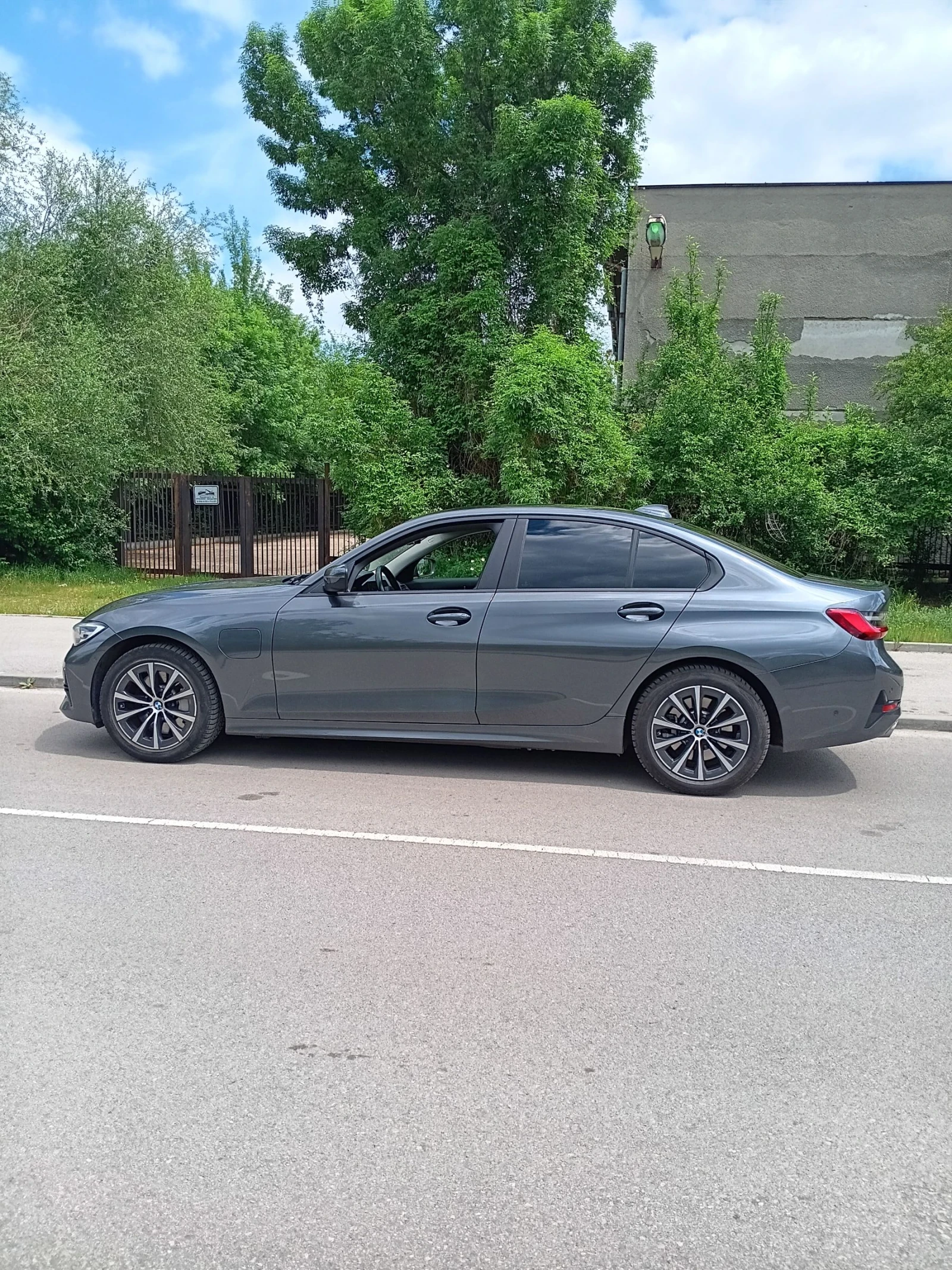 BMW 330, снимка 4 - Автомобили и джипове - 54019654