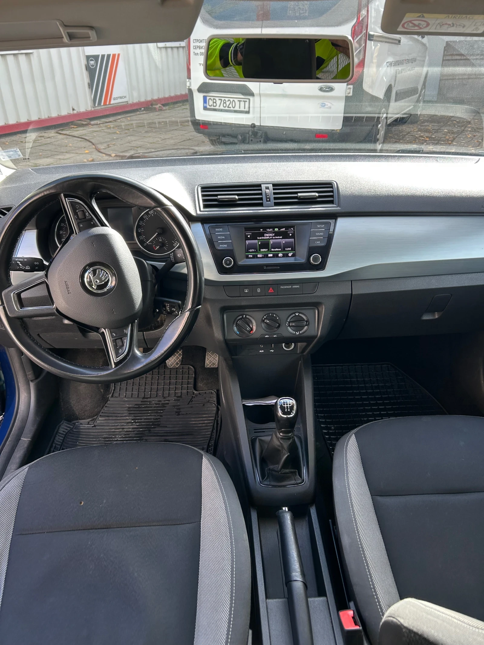 Skoda Fabia 1.4TDI, снимка 8 - Автомобили и джипове - 54445226