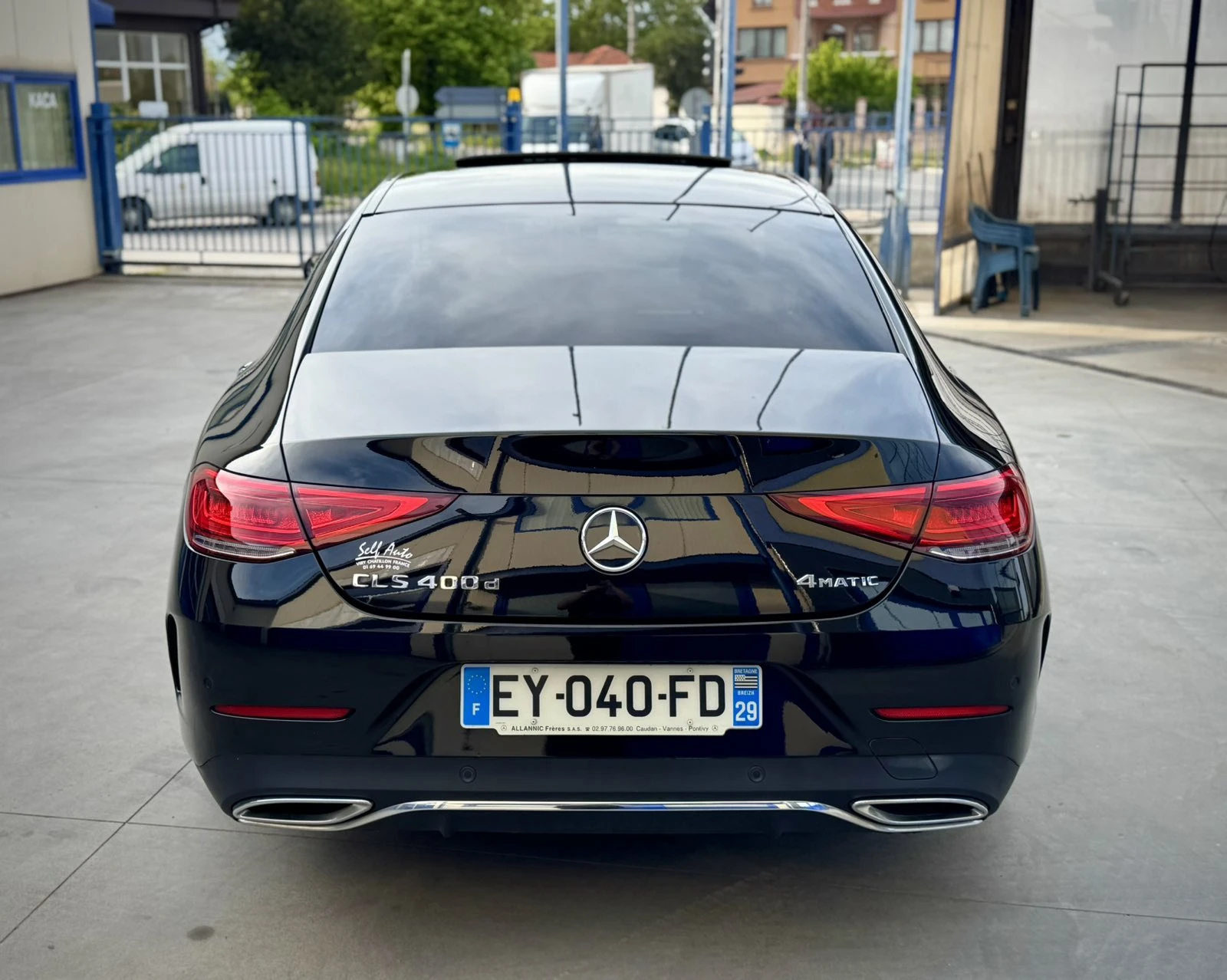 Mercedes-Benz CLS 400 d 4-matic AMG, снимка 11 - Автомобили и джипове - 54743758