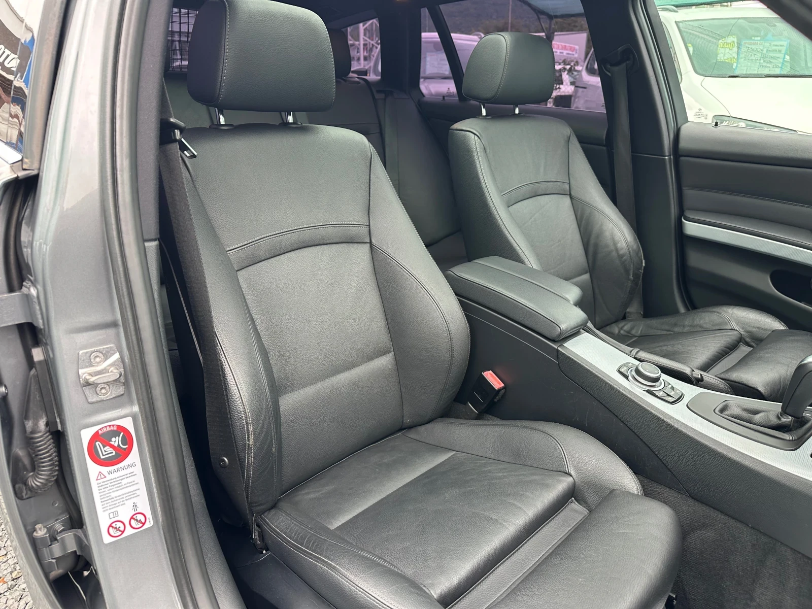 BMW 325 XI M-Packet FACELIFT, снимка 14 - Автомобили и джипове - 54883185